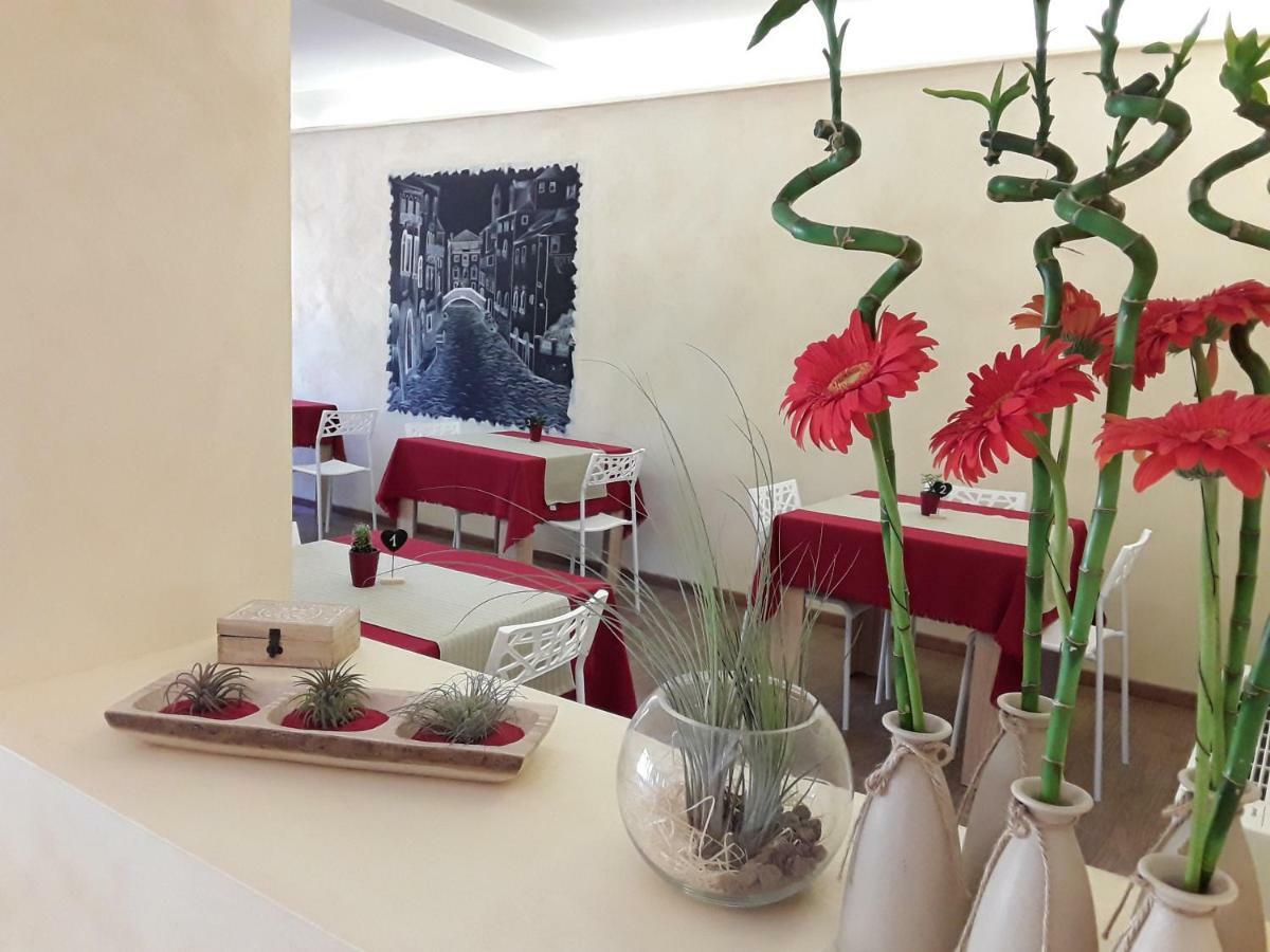 Red Lion Guest House 메스트레 외부 사진